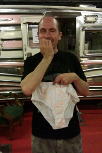 Peter got his first pair of pants thrown on stage at him at Leamington......and I have to say, I'm a little jealous!